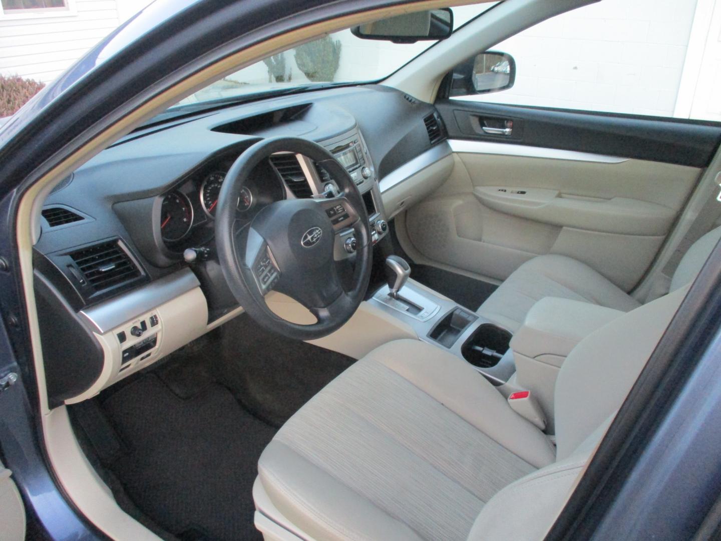 2013 Subaru Outback 2.5i (4S4BRBAC5D3) with an 2.5L H4 DOHC 16V engine, AUTOMATIC transmission, located at 540a Delsea Drive, Sewell, NJ, 08080, (856) 589-6888, 39.752560, -75.111206 - Photo#12